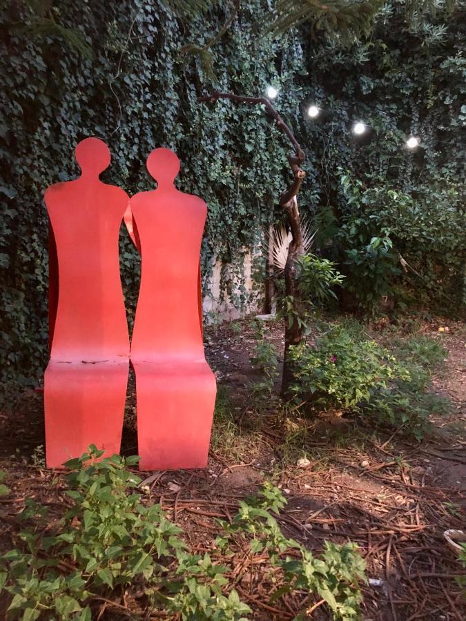 Artroom Garden Noto Eksteriør bilde